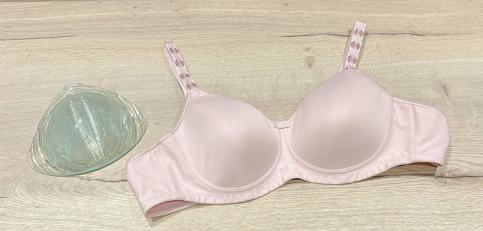 Brustprothese und Prothesen BH